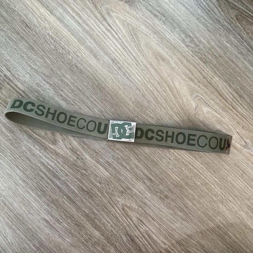 ⚠️SOLD⚠️Early 2000s DC Shoes Belt